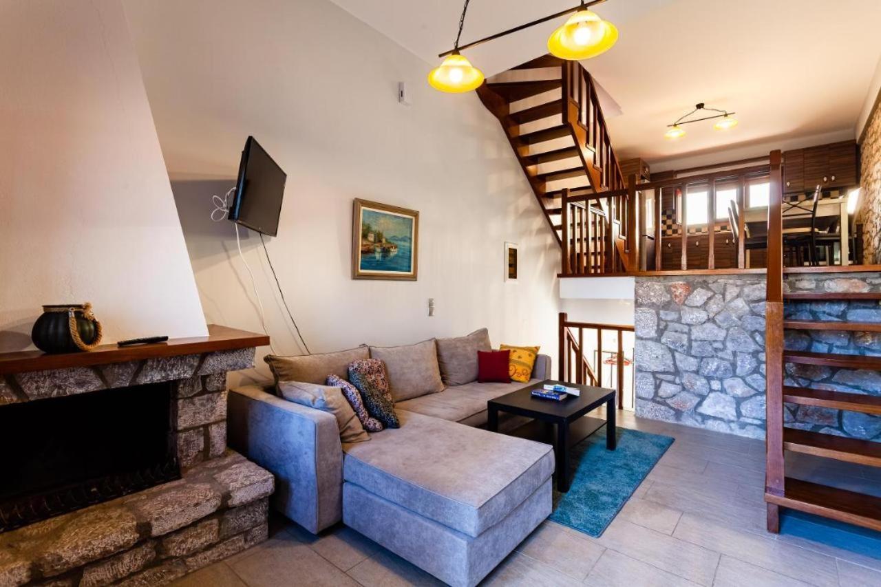 Stone Villas Dukes Паралион-Астрос Экстерьер фото